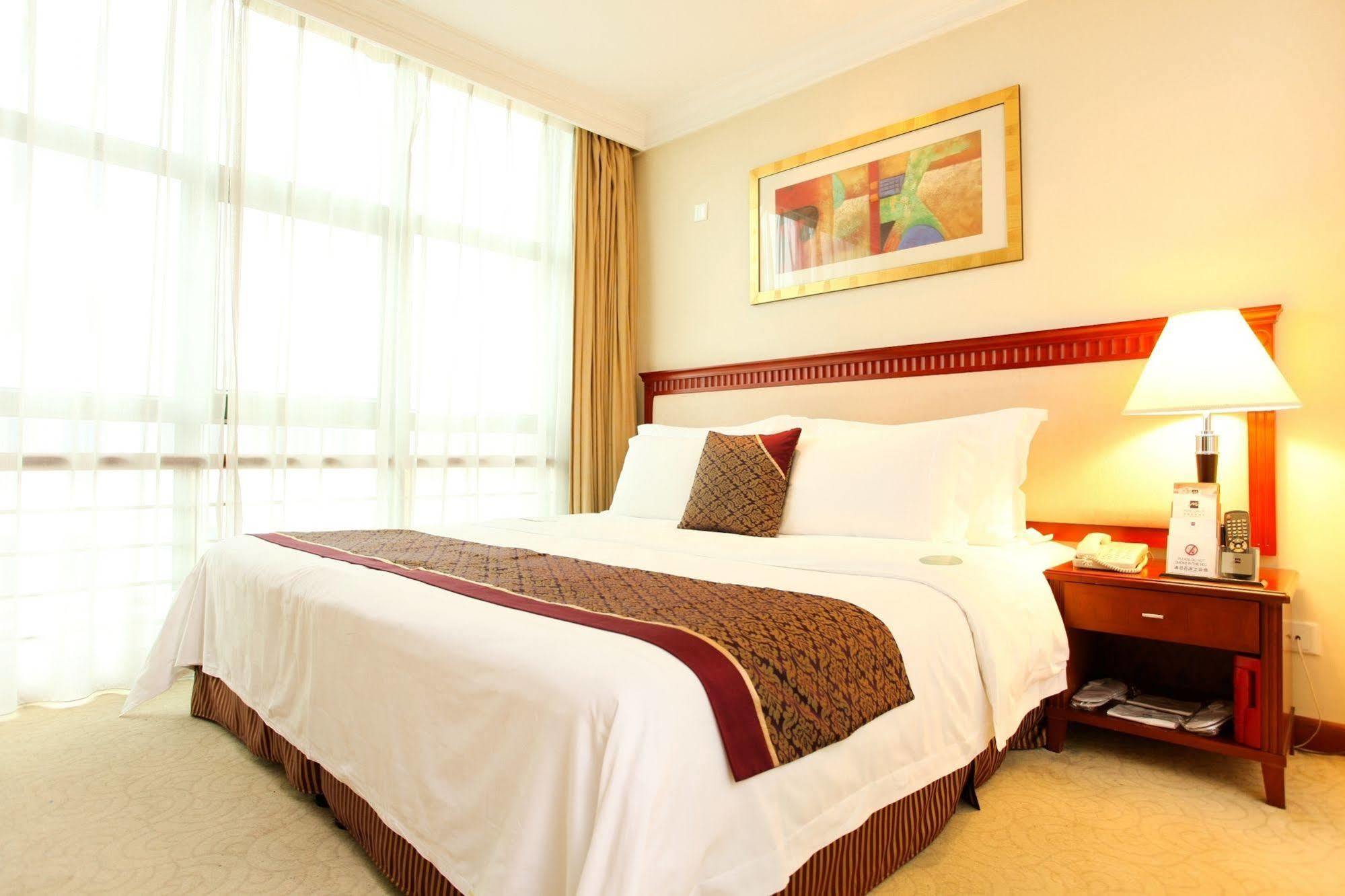 Shenzhen Dongmen Metropark Suites Hotel Экстерьер фото